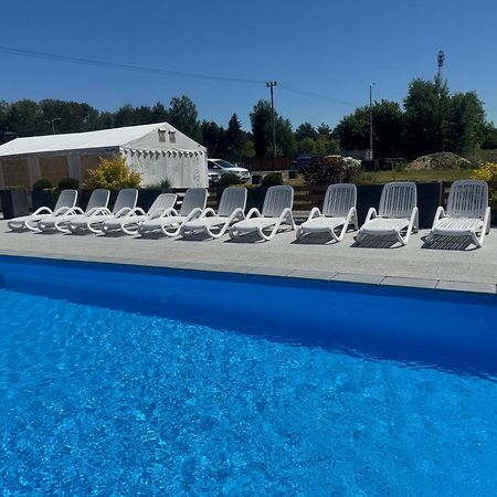 Miodowa Sadyba Domki Caloroczne Kluczbork Ligota Zamecka Eksteriør bilde