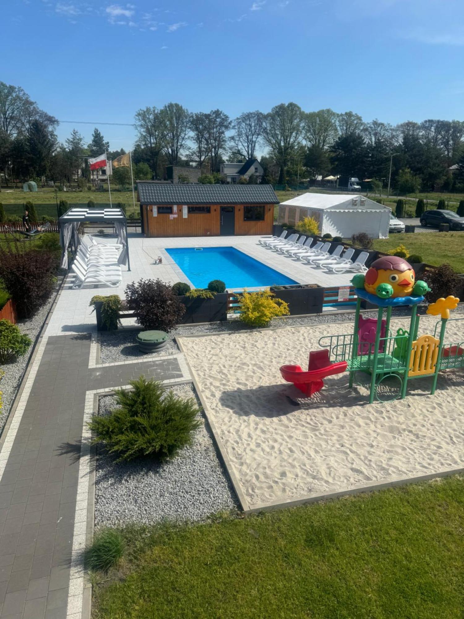 Miodowa Sadyba Domki Caloroczne Kluczbork Ligota Zamecka Eksteriør bilde